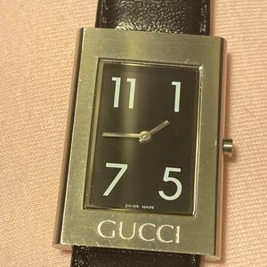 Gucci Leather Watch